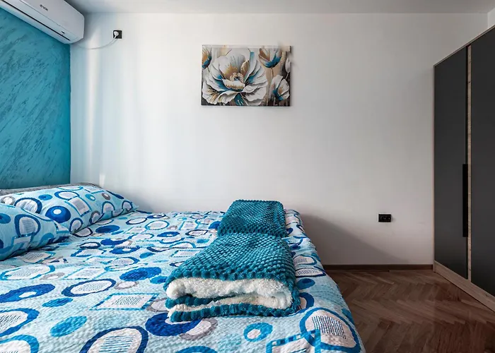 N Place Free Parking Apartmán *